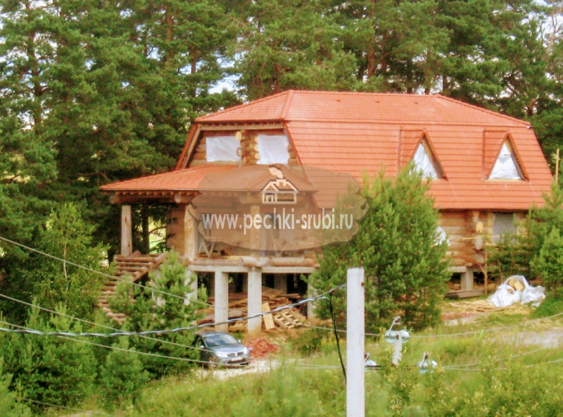 Изготовление капитальной крыши из черепицы под ключ на необычной избе из крупных бревен кедра. Заокский. Тульская область. Изготовление капитальной крыши из черепицы под ключ на необычной избе из крупных бревен кедра. Заокский. Тульская область.